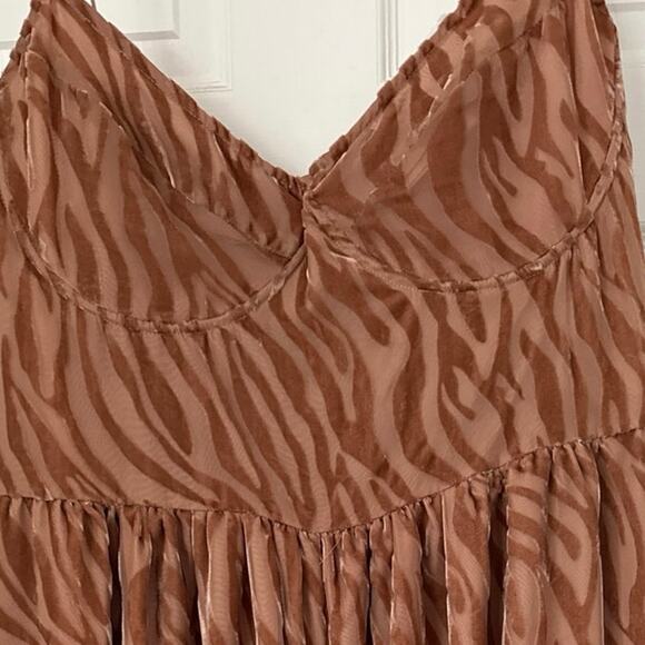 Pretty Little Thing Mocha Burnout Zebra Devore Cup Wide Leg Jumpsuit Sz 22 NEW - Picture 6 of 15